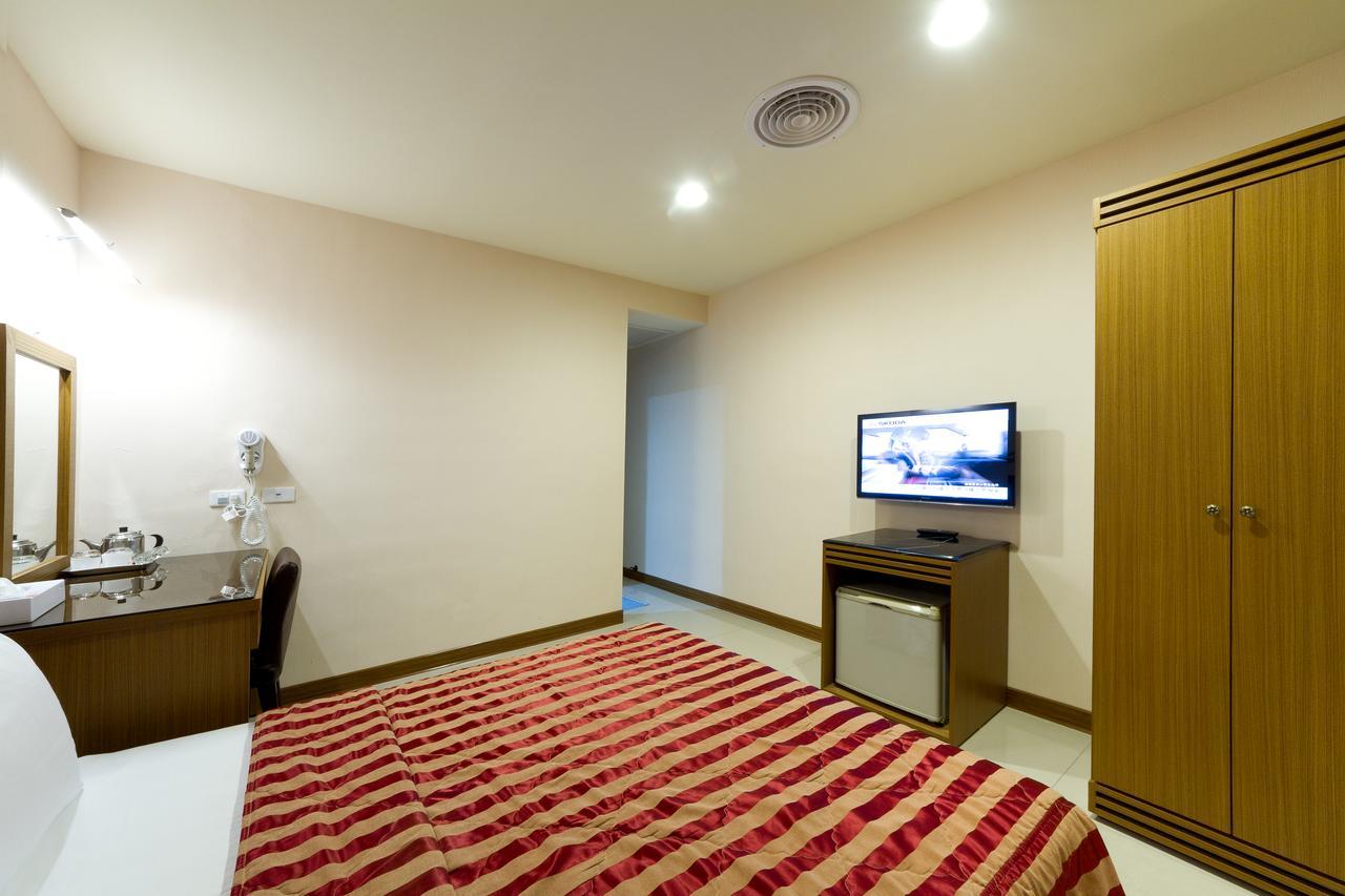 Songshan Hotel Kao-siung Exteriér fotografie