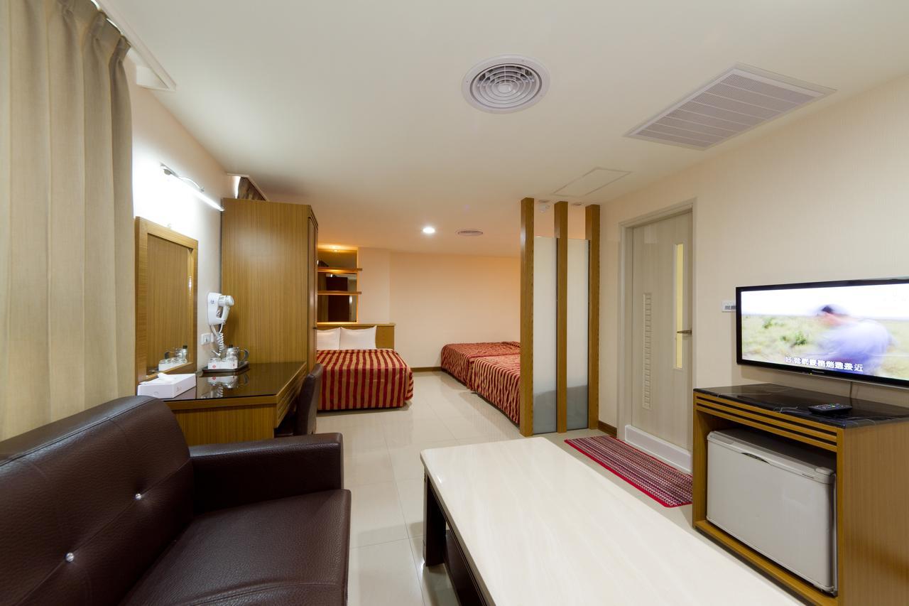 Songshan Hotel Kao-siung Exteriér fotografie